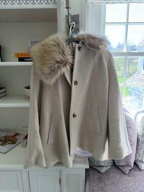 Zara Cream Coat with Faux Fur Trim